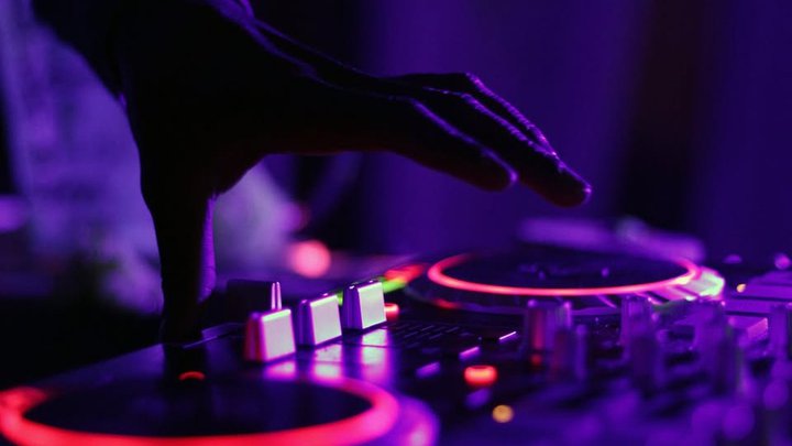 台北夜生活 Biz Night Club Facebook 店家橫圖