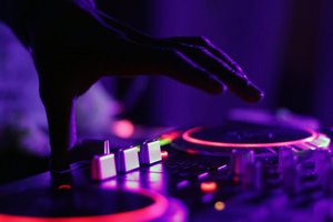 台北夜生活 Biz Night Club Facebook 店家橫圖