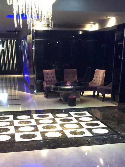 君悅會館 制服店