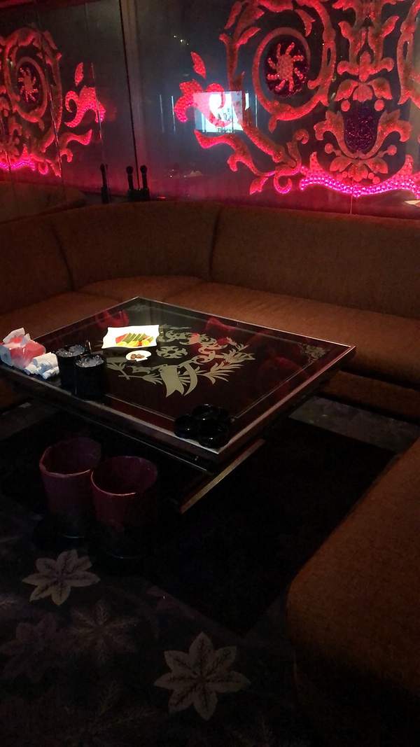 君悅會館 制服店