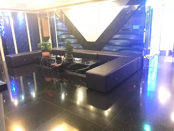 第二世界會館​ 禮服店