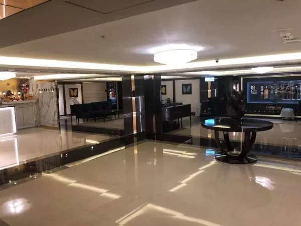 龍昌會館 制服店