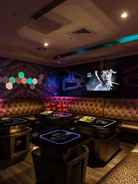 統領天上人間 時尚俱樂部