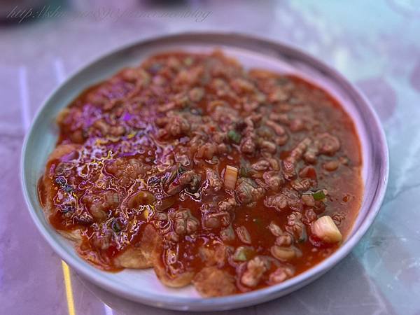 宜蘭夜店風餐酒館-各式餐點 / 調酒 / 歡唱包廂High翻天？