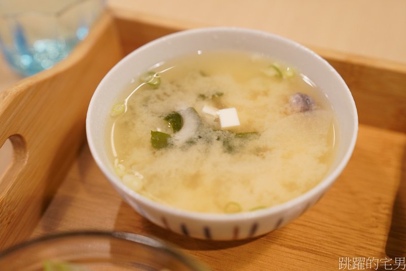 花蓮市立丼物園-好萌的花蓮簡餐店，環境舒服空間好、花蓮好吃丼飯推薦