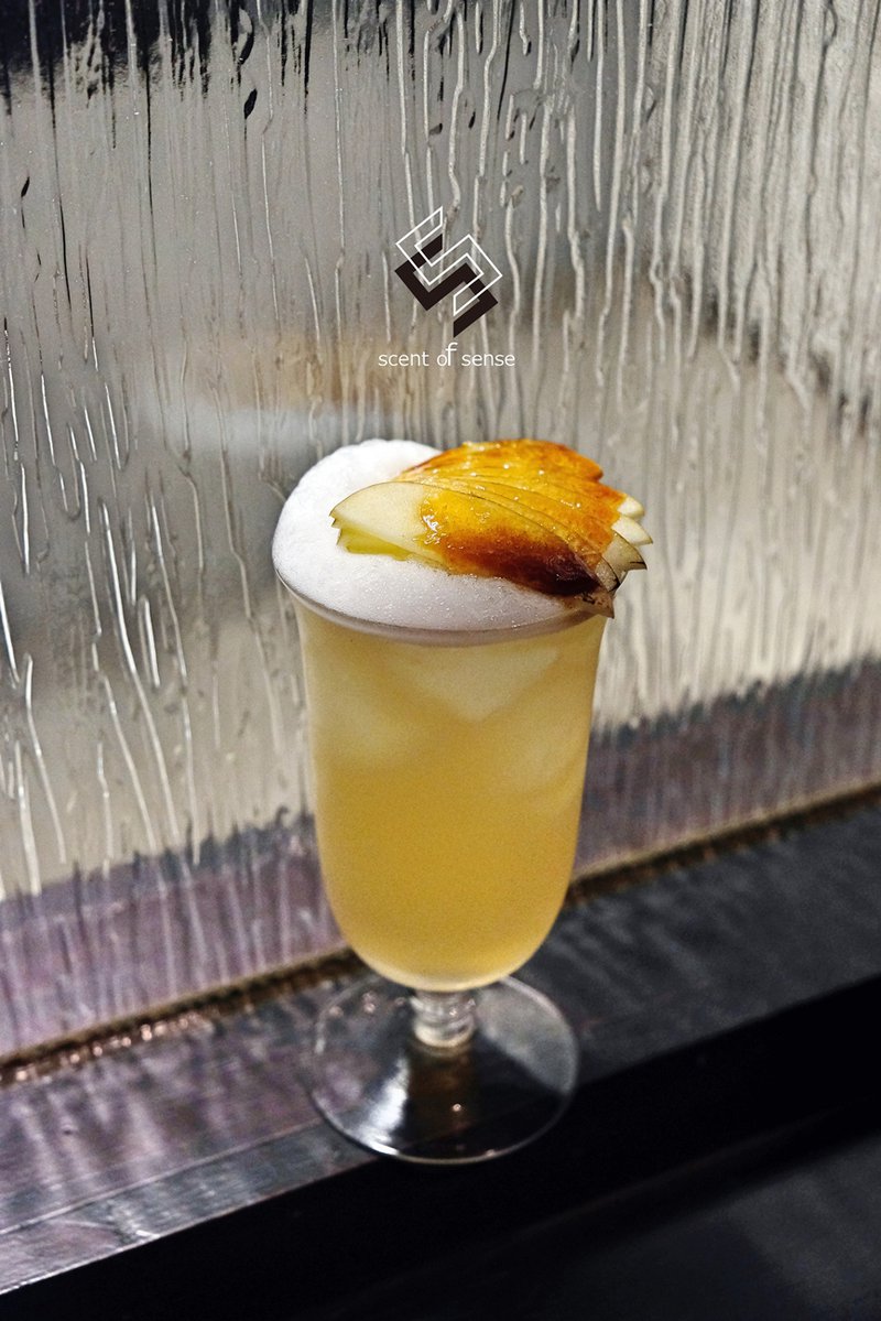 醞釀一杯詩酒，極致的墮落極致的美《夜闌 Ye-Lan Bar》台南老宅酒吧