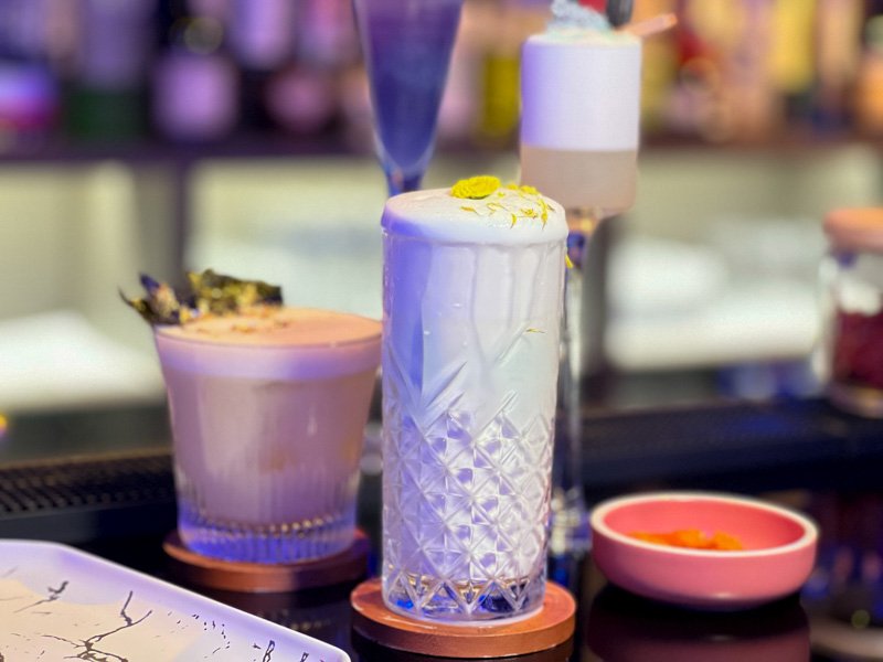 台南酒吧「Gecko Bar」台南最潮最時尚酒吧！太空艙星球吧風格！