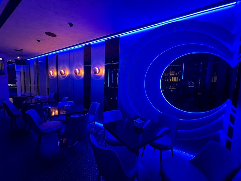 台南酒吧「Gecko Bar」台南最潮最時尚酒吧！太空艙星球吧風格！
