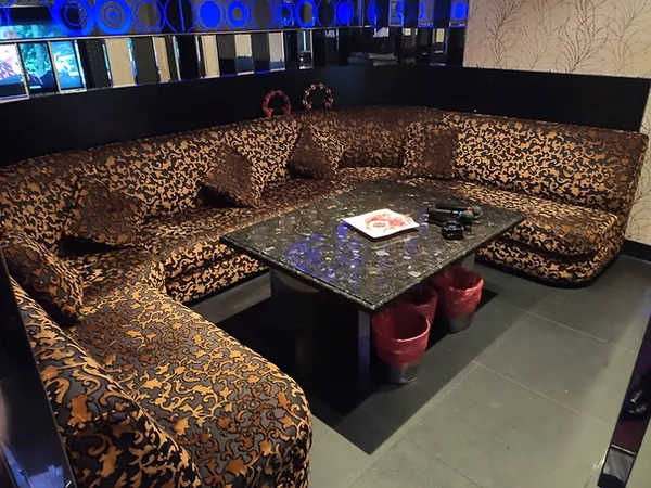 富貴商務會館 禮服店