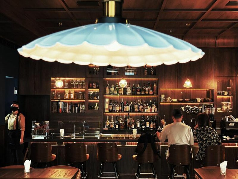 新竹酒吧｜InBush – bar, café, flowe