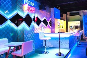 More時尚音樂酒吧