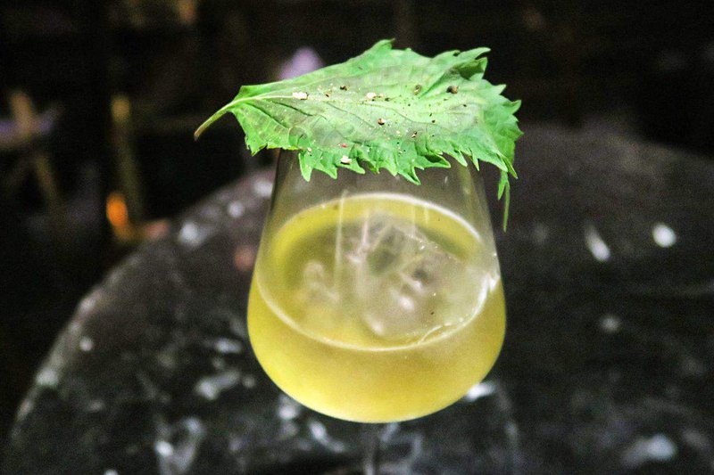 Bar PUN：信義安和的琥珀蜂巢以暗門隱藏的台北地下酒吧