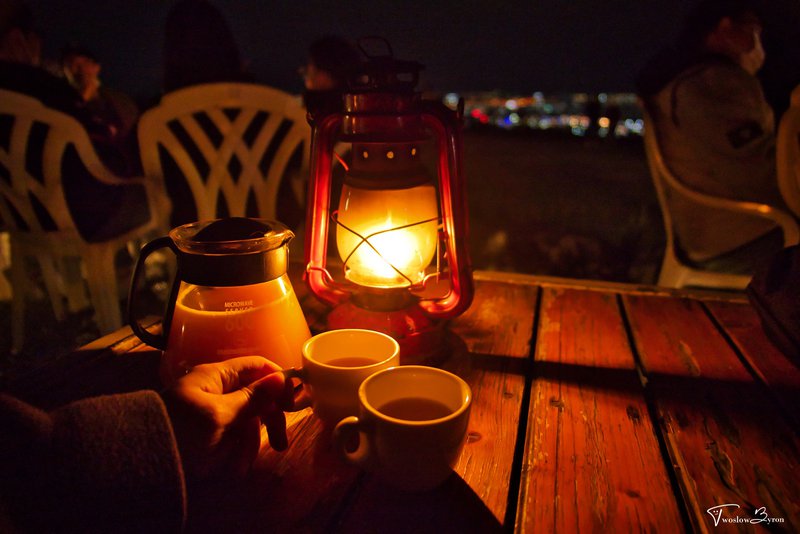 星星部落景觀咖啡｜提著一盞煤油燈，享受浪漫氛圍的台東夜景