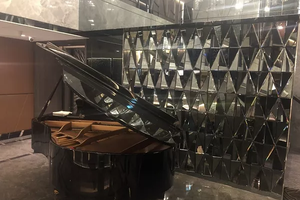 紫藤商務會館 禮服店