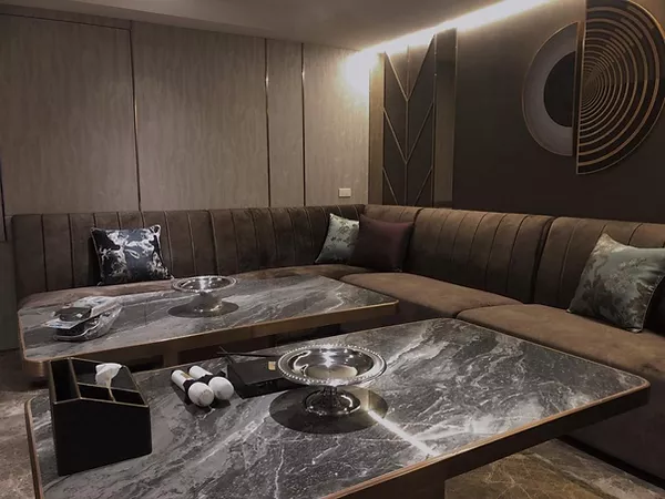 紫藤商務會館 禮服店