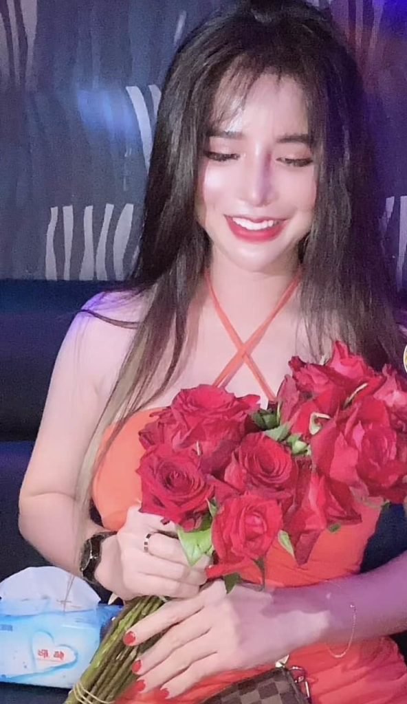 S__28115199-e1685263861195-592x1024