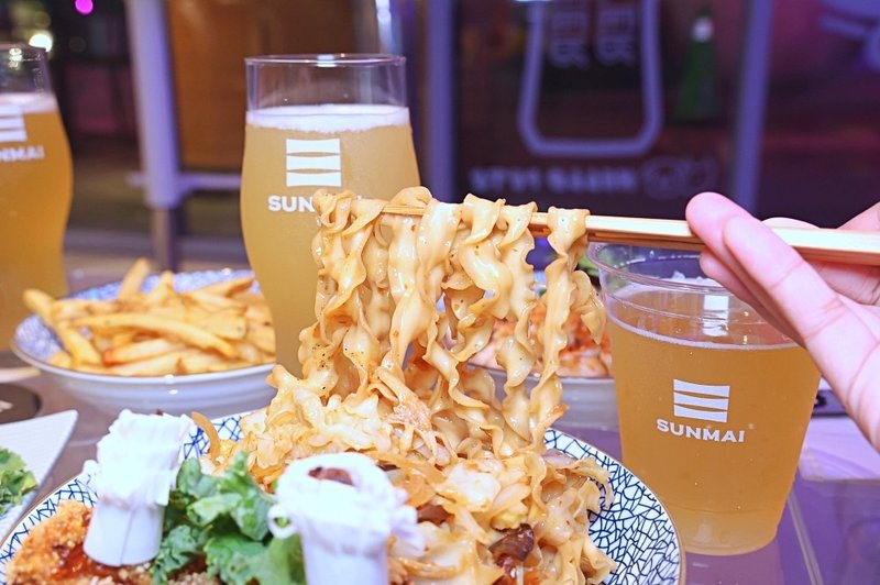 SUNMAI BAR PARK2店 | 金色三麥全新風格餐酒吧，自助啤酒區1小時暢飲$399起！