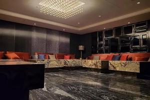 皇家商務會館 禮服店