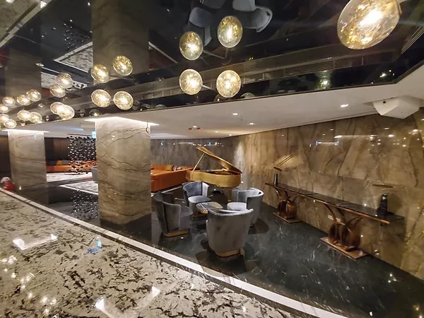 皇家商務會館 禮服店