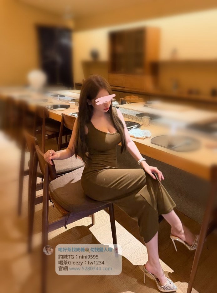 雅莉 (1)