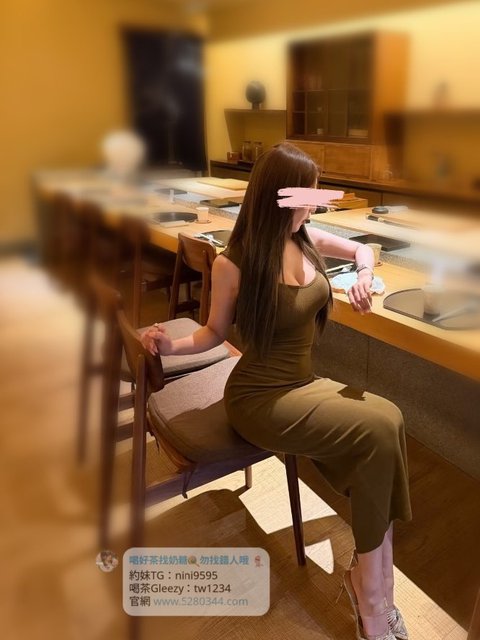 雅莉 (2)