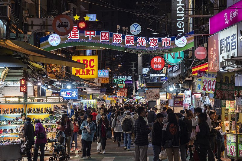台中逢甲夜市街區