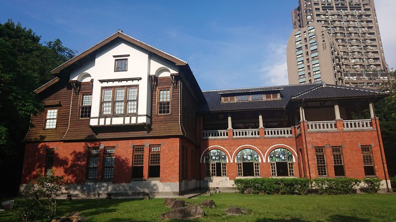 北投溫泉博物館紅磚建築與午後散步